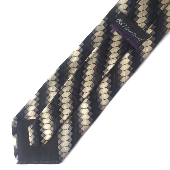 CLUB INTERNATIONAL Silk Tie and Pocket Square Black Gray Cream Geometric Stripes - Picture 4 of 10